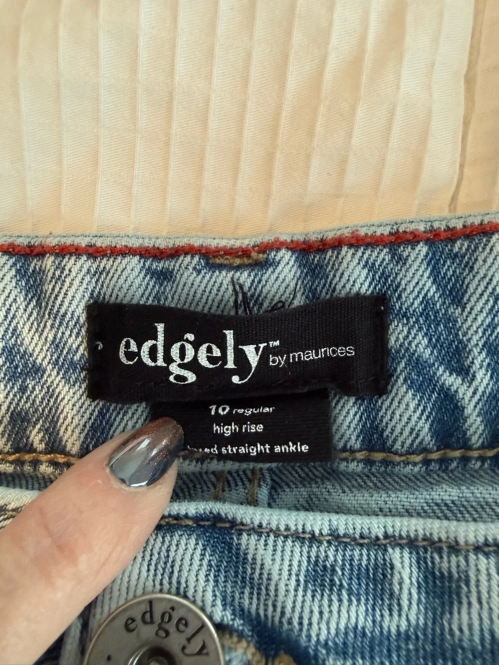 Edgely High Rise Light Wash Straight-Leg Ankle Jeans, size 10
